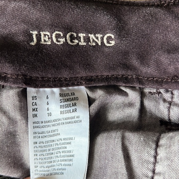 American Eagle Women’s Plum Jegging - Picture 4 of 4
